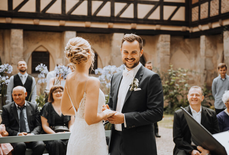 hochzeit-im-kloster-haydau-morschen 