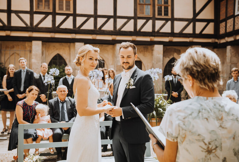 hochzeit-im-kloster-haydau-morschen 