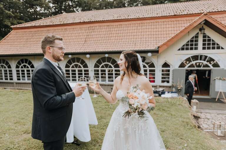 Hochzeitsfeier Sommerhalle Naumburg 