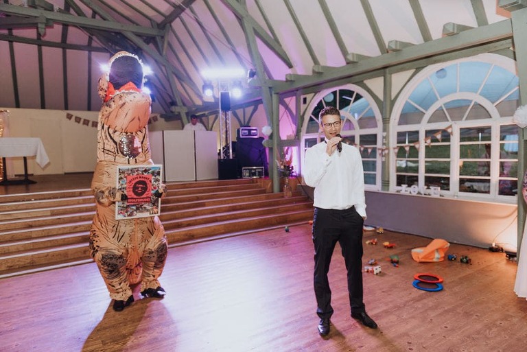 Hochzeitsfeier Sommerhalle Naumburg 