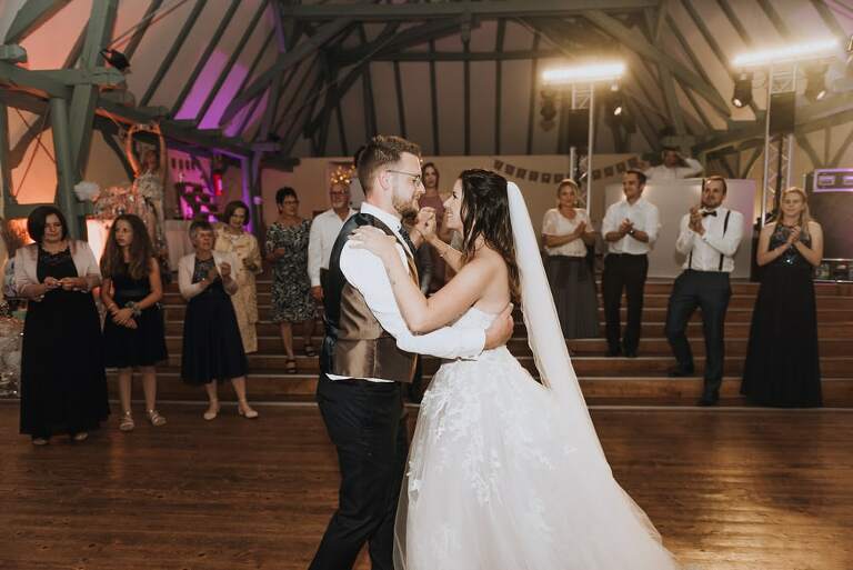 Hochzeitsfeier Sommerhalle Naumburg 